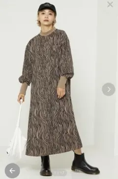 【美品】THOUSAND MILE ゼブラ柄ワンピース