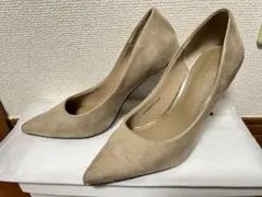 RANDA ランダ ベージュ スエード ポインテッドトゥ パンプス 23cm