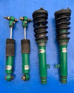 【中古美品】アテンザ　車高調　段ボール梱包材発送します！ 中古美品】アテンザ 車高調 段ボール梱包材発送します！ 中古美品