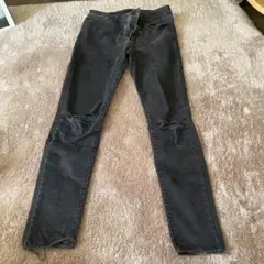 ユニクロ　黒　ブラック　デニム　レディース　M