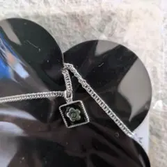 MARY QUANT ネックレス デイジーモチーフ　シルバーのサムネイル