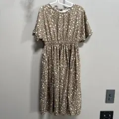 pair manon 140cm 花柄半袖　ワンピース