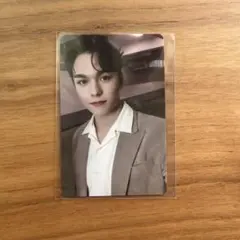 SEVENTEEN バーノン IN-COMPLETE トレカ