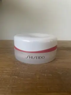 SHISEIDO エッセンス スキンセッティング パウダー 01のサムネイル