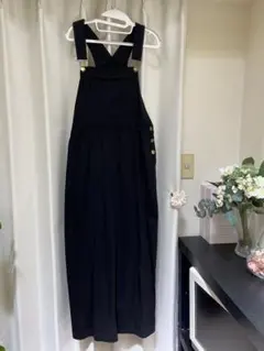 黒 クロスストラップ サロペット