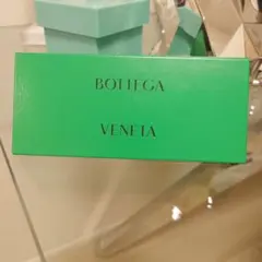 Item thumbnail for item d2914023-fe4c-4c52-a9d4-e2482895d29d