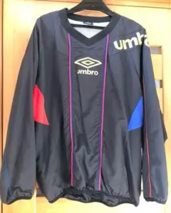 umbro ピステ・ウィンドブレーカー 黒/赤/青　上下セット　160