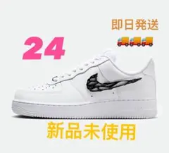 Nike Women's Air Force 1 Low '07 LX