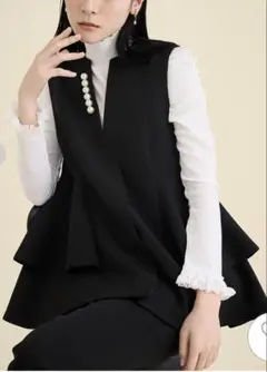 HYEON ballerina gilet バレリーナジレ ブラック HYEON ballerina gilet バレリーナジレ ブラック - メルカリ