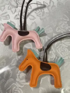 馬型ストラップ ピンク・オレンジ 2個セット