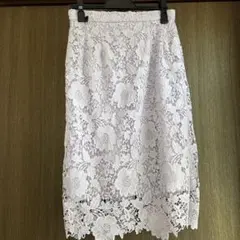 レッセパッセ　レースラベンダー色タイトスカートのサムネイル