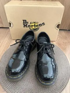 Dr. Martens UK6 エナメル素材　3ホール