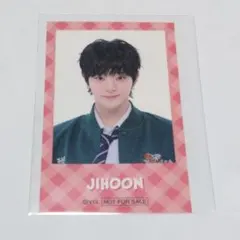 ジフン ステッカー TREASURE はぴだんぶい カフェ フード 特典