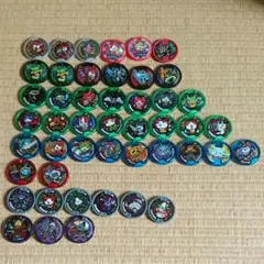 妖怪メダル101枚(ホロ47枚、ノーマル54枚)セット