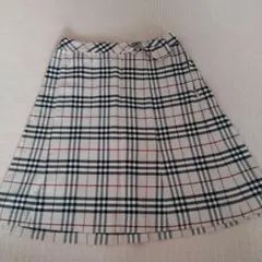BURBERRYスカート　160センチ BURBERRY バーバリー ノバチェック プリーツ スカート 160