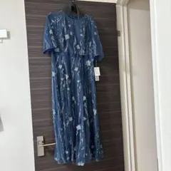 SunaUna刺繍入りモスグリーンチュールレースワンピースのサムネイル