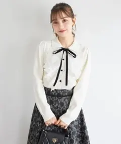 襟＆リボン付きレースフリル装飾ニットプルオーバー　tocco 新品未使用