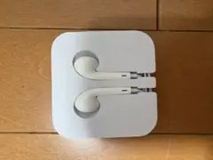 ホワイト 有線イヤフォン 3.5mmジャック