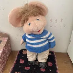 Item thumbnail for item c7fd1f64-6c24-47ed-8084-2fda7b485a7a