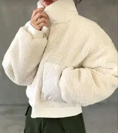 【新品】アイボリー ボアジャケット ダウンジャケット ホワイト もこもこ