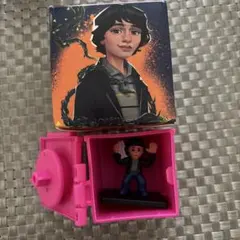 海外マクドナルド ハッピーセット stranger things ngs - メルカリ