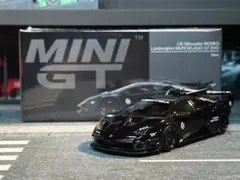MINI GT 1/64 LBシルエットWORKS ムルシエラゴ GT Evoのサムネイル