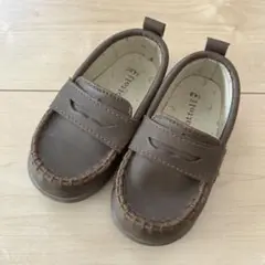 ローファー