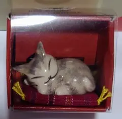 わちふぃーるど 猫だるまおみくじ 金 置物 - メルカリ