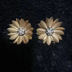 ヴィンテージのゴールドフラワークリスタルイヤリング