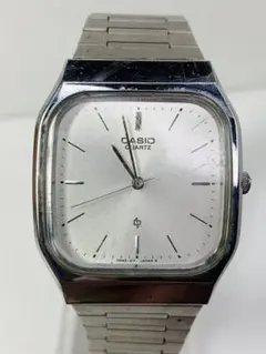 CASIO MQ-303 稼働品 ヴィンテージ 腕時計