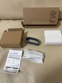 無印良品 モバイルバッテリー 5000mAh 2IN1　新品未使用　ケーブル付きのサムネイル