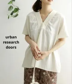 URBAN RESEARCH DOORS カット刺繍ティアードチュニック - メルカリ