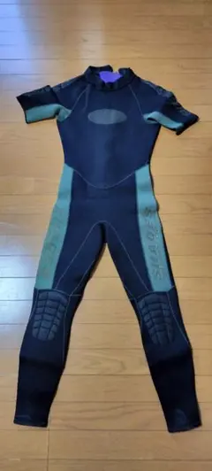 ⭐️BEWET シーガル ウェットスーツ⭐️ - メルカリ