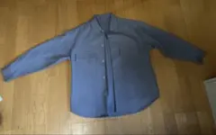 GU ライトブルー長袖シャツ