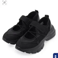 サンダル スニーカー