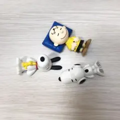PEANUTS すやすやおやすみマスコット　３体セット　ガチャ