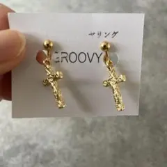 ハワイアンジュエリー柄のイヤリング