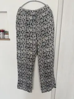 花柄ワイドパンツ