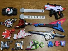 仮面ライダーギーツ　ベルトセット