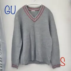 GU 長袖ニット配色ニットSサイズ