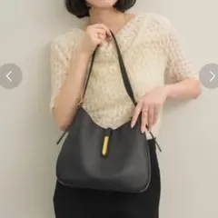 NEUNA ポーチ付き　ラウンドトートバッグ　ブラック