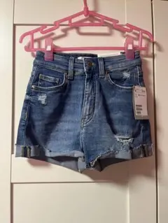 Ｈ&Mデニムショートパンツ ダメージ加工