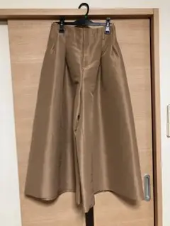 Arpege storyドレスパンツ ベージュ サテン ワイドパンツ サイズ2