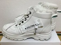 ホワイトスニーカー　24㎝ 冬スニーカー