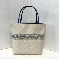 帯リメイク　バッグ　青海波と紺の植物模様