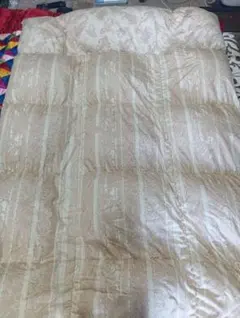 羽毛掛け布団　イトーヨーカドー販売　ベージュ ストライプ