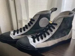 ハイカット スニーカー