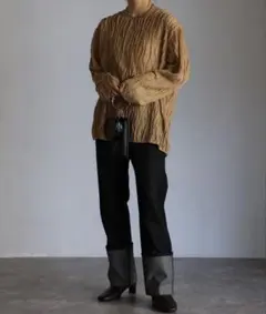 sakishimatokyo 新品未開封 3Dウェーブデザインルーズトップス