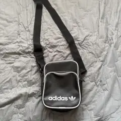 adidas ショルダーバッグ ブラック