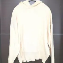 【新品タグ付】earth スムースニットフーディ F アイボリー